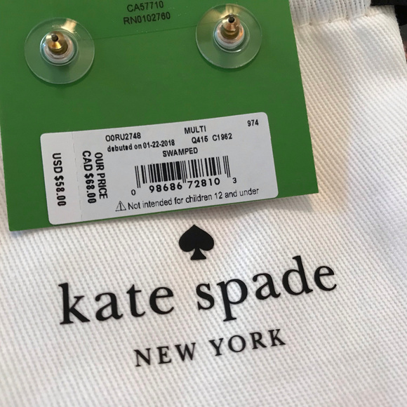 Swamped Pave Alligator Earrings - Picture 4 of 4